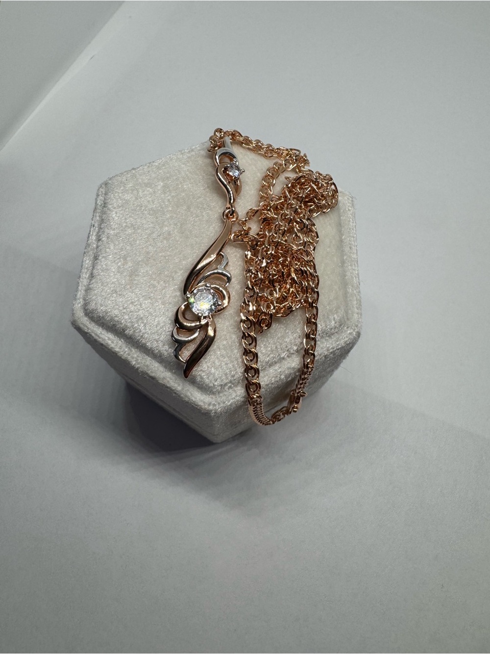 Vintage 14K 585 Rolled Gold Large CZ Pendant Necklace 20 Inch